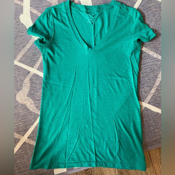 American Eagle shirt - Picture 2 of 4